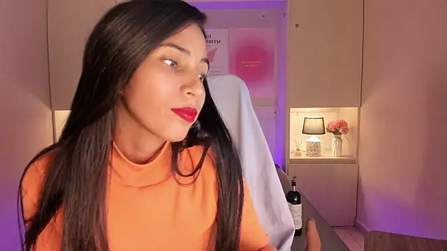 LexxaQueen online show from 7, 2, 2026