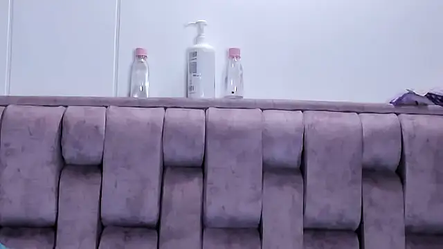 Snapshot of Alexa-Hunter chatting on 26, 9, 2025 Alexa-Hunter online show from 26, 9, 2025