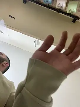 banuemre28 online show from 2, 2, 2026