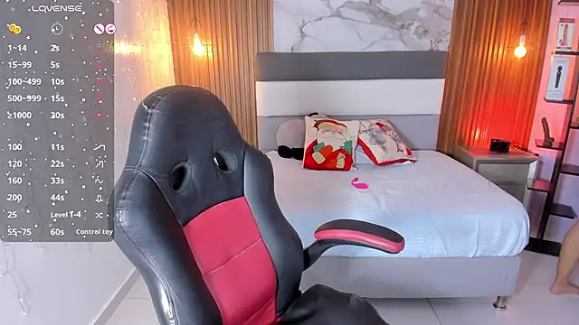 Snapshot of ladymercury1 chatting on 25, 11, 2025 ladymercury1 online show from 25, 11, 2025