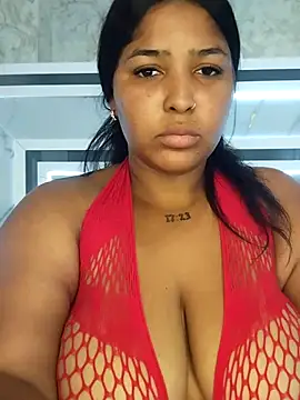 Snapshot of JuliethaVillalobos chatting on 26, 9, 2025 JuliethaVillalobos online show from 26, 9, 2025