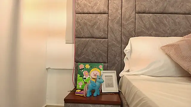 alaska  williams   online show from 29, 10, 2025