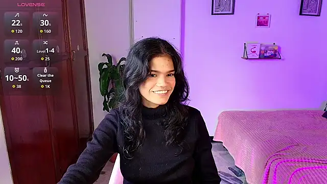 emycarver09 online show from 25, 10, 2025