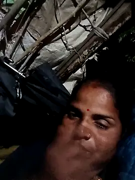 Snapshot of Sapna_cutt chatting on 6, 10, 2025 Sapna cutt online show from 6, 10, 2025