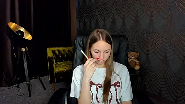 MilaAddams online show from 7, 7, 2026