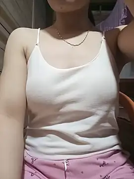 Snapshot of LucyyLy chatting on 18, 6, 2026 LucyyLy online show from 18, 6, 2026