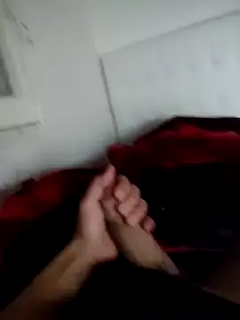 Yazaza1999 online show from 4, 11, 2025