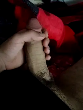 Yazaza1999 online show from 5, 11, 2025