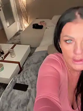 Snapshot of Nola_Luxx-offiziell chatting on 23, 9, 2025 Nola Luxx-offiziell online show from 23, 9, 2025