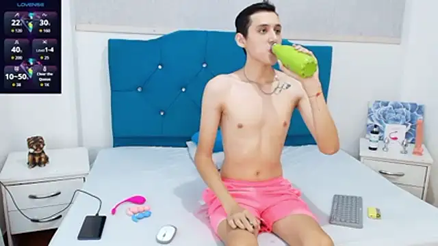 LuigiMarchetti online show from 5, 12, 2025