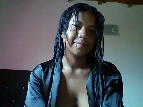 Snapshot of Gema_shiny chatting on 11, 10, 2025 Gema shiny online show from 11, 10, 2025