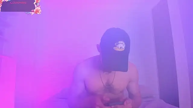 TyagoRoberts online show from 18, 10, 2025