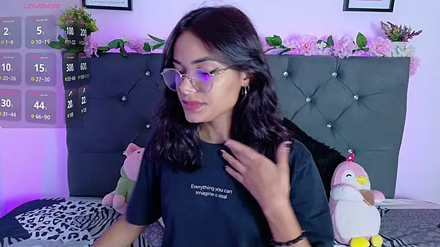 Im Lyan online show from 2, 11, 2025