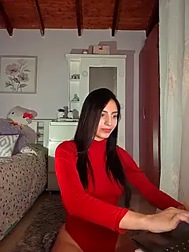 Alicia vellami online show from 23, 11, 2025