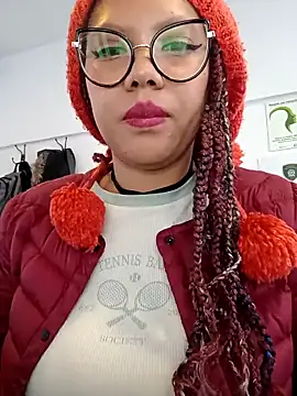 gigi1326 online show from 4, 11, 2025