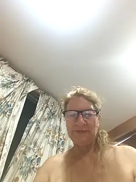 MaryLunne online show from 15, 3, 2026