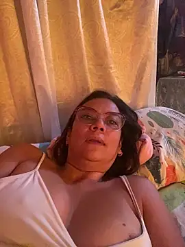 YadiraOrozco online show from 14, 9, 2025