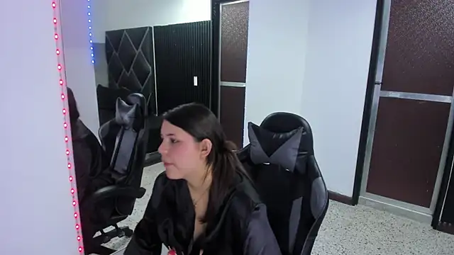 Snapshot of Charlotte-Star chatting on 20, 9, 2025 Charlotte-Star online show from 20, 9, 2025