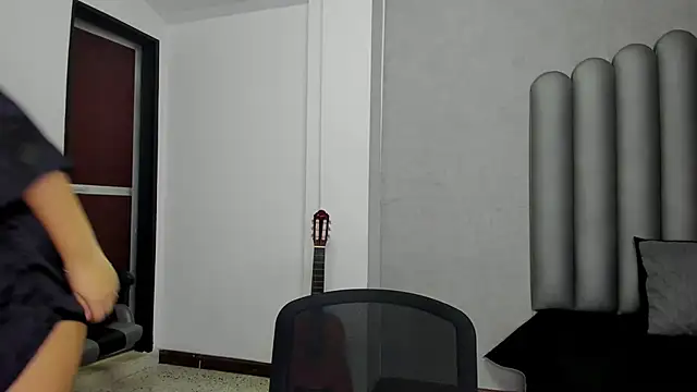 Snapshot of Charlotte-Star chatting on 30, 10, 2025 Charlotte-Star online show from 30, 10, 2025