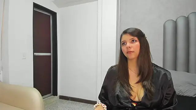 Snapshot of Charlotte-Star chatting on 19, 11, 2025 Charlotte-Star online show from 19, 11, 2025