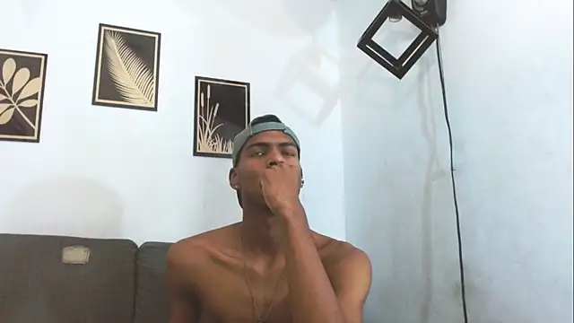 criss zuri online show from 19, 9, 2025