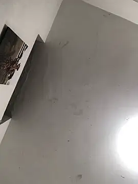 criss zuri online show from 18, 3, 2026