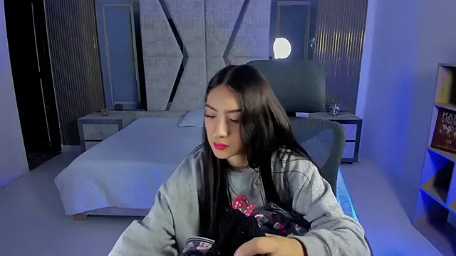 AlliceCopper online show from 4, 10, 2025