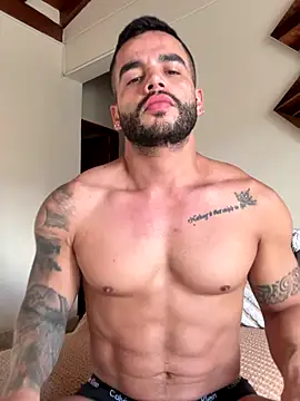 Bruno De Lucaa  online show from 10, 9, 2025