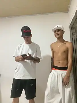 Snapshot of spicyboysvenezuelan chatting on 29, 9, 2025 spicyboysvenezuelan online show from 29, 9, 2025