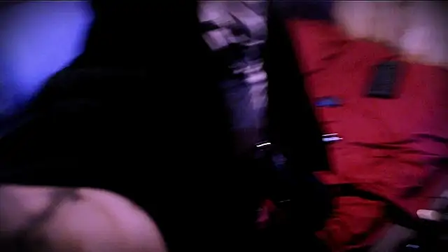 Snapshot of SparkyFerret chatting on 17, 10, 2025 SparkyFerret online show from 17, 10, 2025