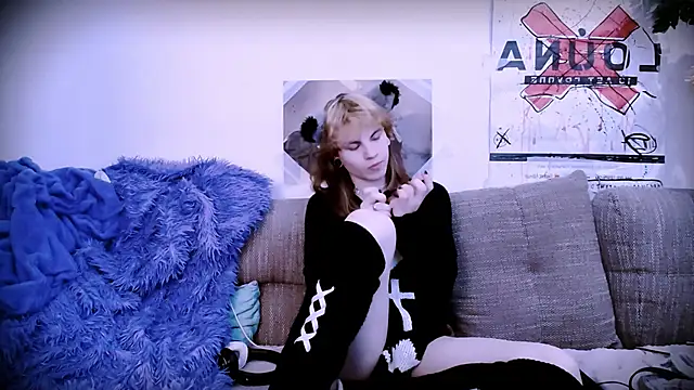 Snapshot of SparkyFerret chatting on 24, 10, 2025 SparkyFerret online show from 24, 10, 2025