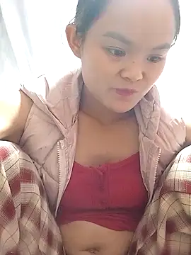 Snapshot of xinhxinhcute chatting on 29, 10, 2025 xinhxinhcute online show from 29, 10, 2025