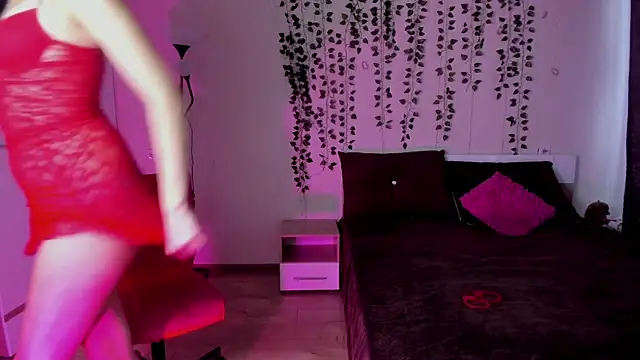 Kitty Mila online show from 13, 9, 2025