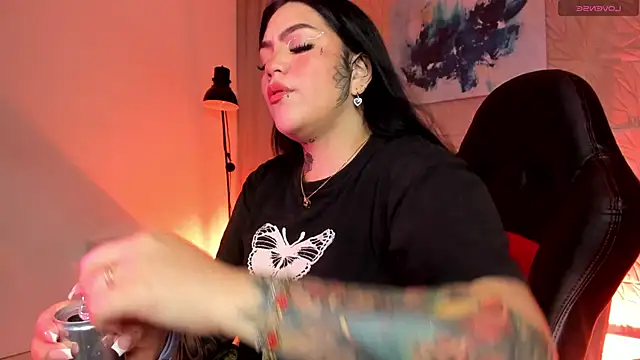 MAGIC TESSA online show from 10, 9, 2025