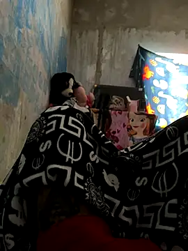 Snapshot of FromVnz chatting on 17, 11, 2025 FromVnz online show from 17, 11, 2025