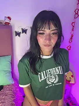 LindaWz  online show from 4, 4, 2026