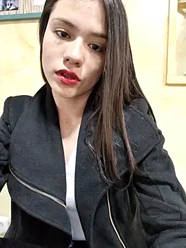 CHARLOTTE  05 online show from 14, 9, 2025