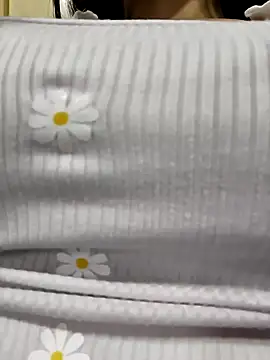 CHARLOTTE  05 online show from 15, 10, 2025