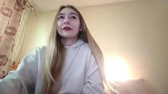 Nymera flare online show from 16, 9, 2025