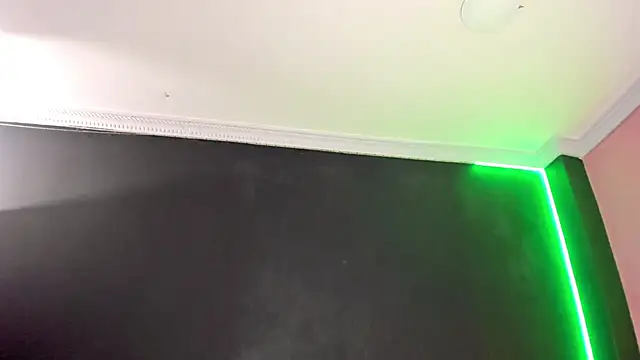 Boss Domiinator online show from 18, 4, 2026