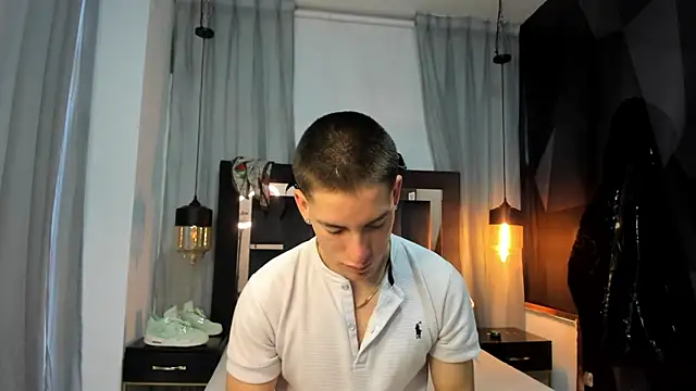 HunterHeat  online show from 17, 1, 2026