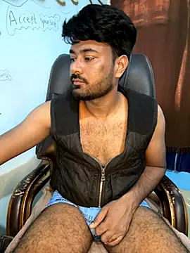 Snapshot of MeekBatgirl chatting on 9, 11, 2025 MeekBatgirl online show from 9, 11, 2025