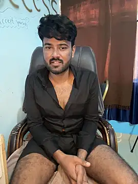 Snapshot of MeekBatgirl chatting on 10, 11, 2025 MeekBatgirl online show from 10, 11, 2025