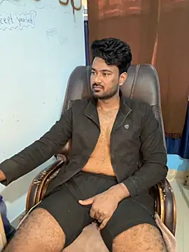 Snapshot of MeekBatgirl chatting on 19, 11, 2025 MeekBatgirl online show from 19, 11, 2025