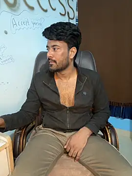 Snapshot of MeekBatgirl chatting on 22, 11, 2025 MeekBatgirl online show from 22, 11, 2025