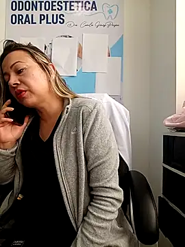 Snapshot of Madisson-04_ chatting on 3, 2, 2026 Madisson-04 online show from 3, 2, 2026