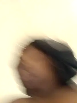 CREAMYASSNAEE online show from 5, 10, 2025