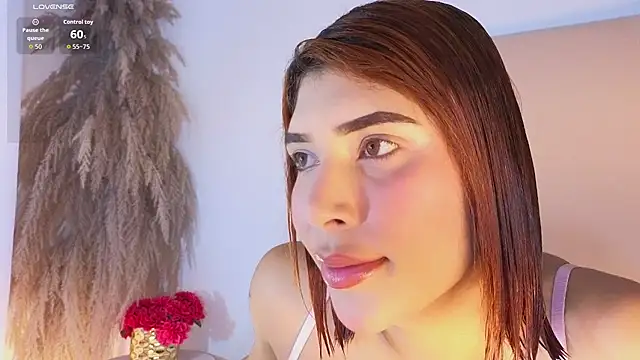 Snapshot of dahiana_marin chatting on 27, 11, 2025 dahiana marin online show from 27, 11, 2025