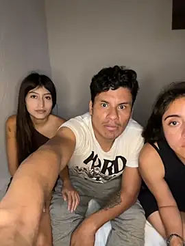 Clavelnegro online show from 29, 9, 2025