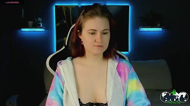 Roxy foxi online show from 12, 10, 2025